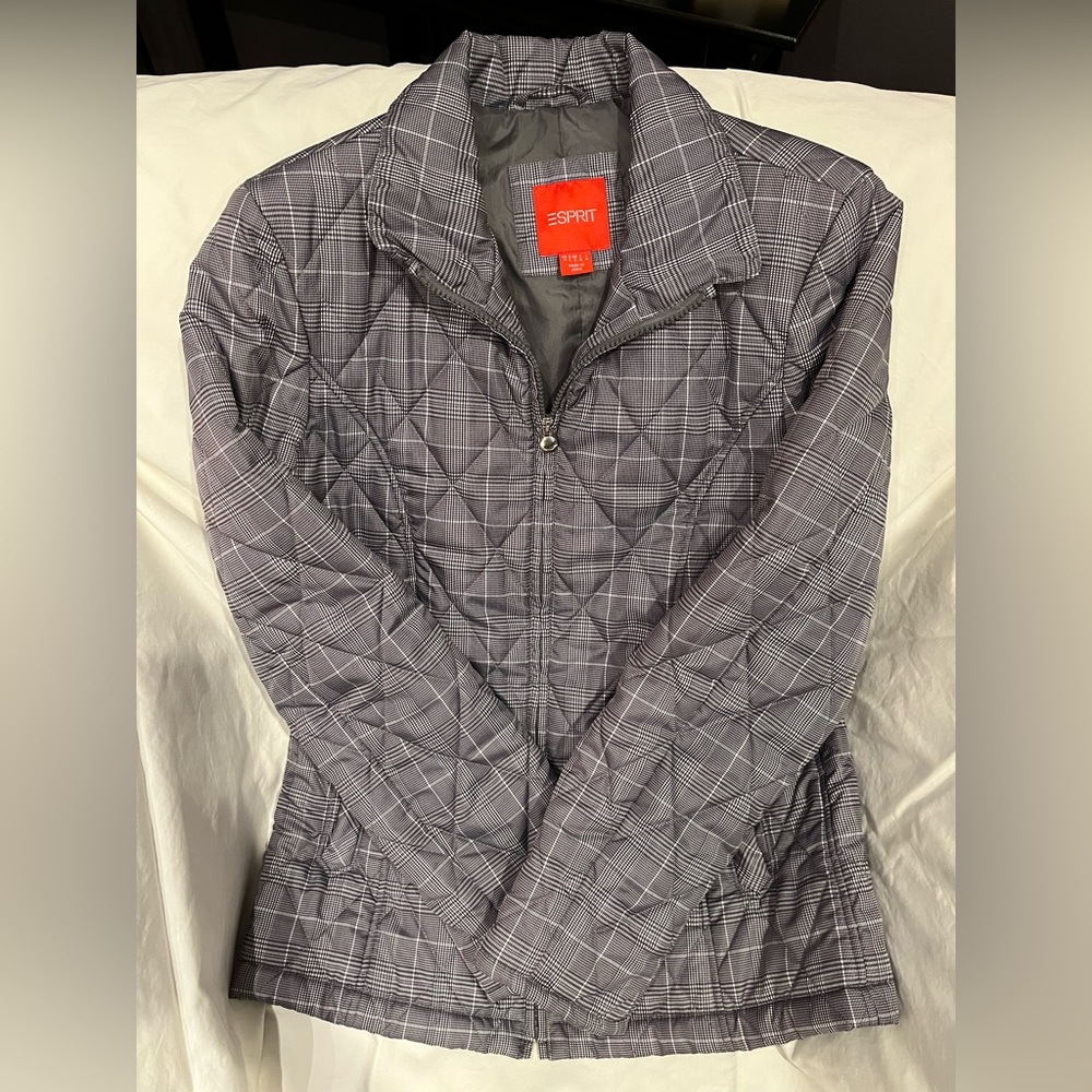 ESPRIT Jacket - Picture 4 of 12